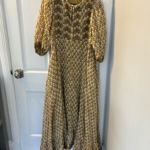 Chic Patterned Yellow Maxi Dress